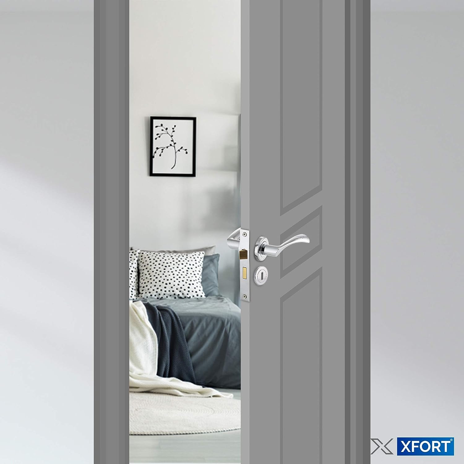 XFORT® 4 Pack Door Handle on Rose, Rennes Lever Door Handles in Polished Chrome Finish, Elegant Internal Lever Handle, Used as Internal Door Handles with a Standard Latch, Mortice or Bathroom Lock.