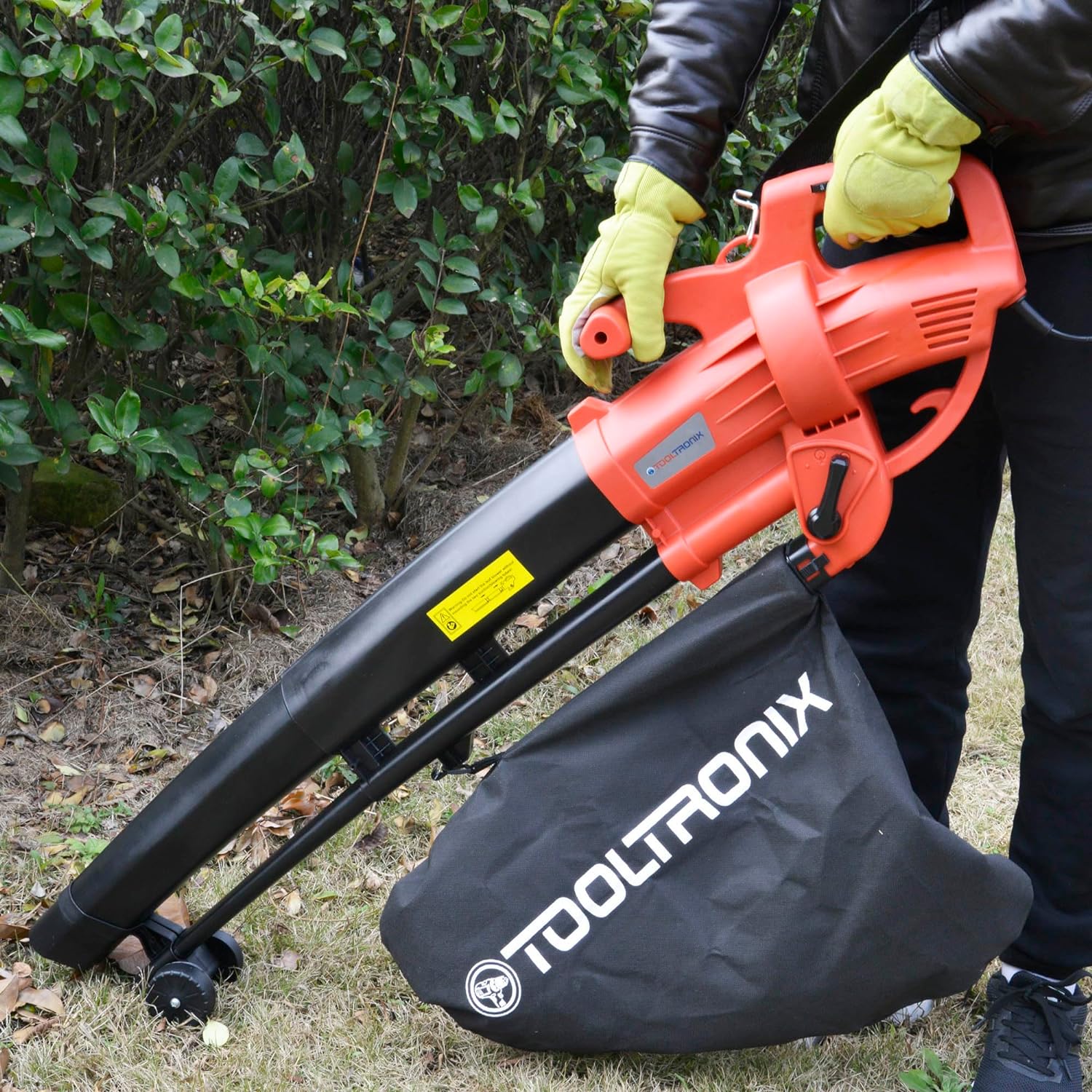 Laptronix 3 in 1 Electric Leaf Blower 2800W Garden Vacuum with Mulcher 35 Litre Collection Bag 10:1 Shredding Ratio, Automatic Mulching Compacts Leaves in Bag with 10m Cable : Amazon.co.uk: Garden