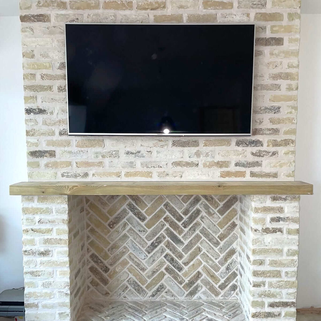 Cream Brick Slips TV Wall | Building Material Reviews 