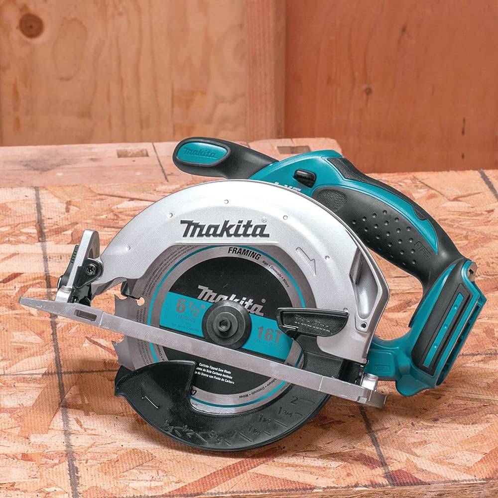 Makita DSS611Z 18V Li-Ion LXT 165mm Circular Saw - Batteries and Charger Not Included [Energy Class A]