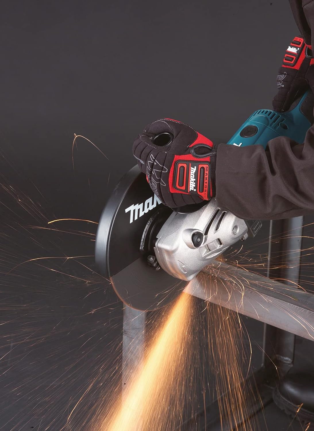 Makita GA9020S/2 240V 230mm Angle Grinder