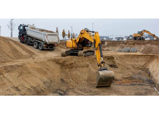 Diggers collecting Aggregates | Building Material Reviews