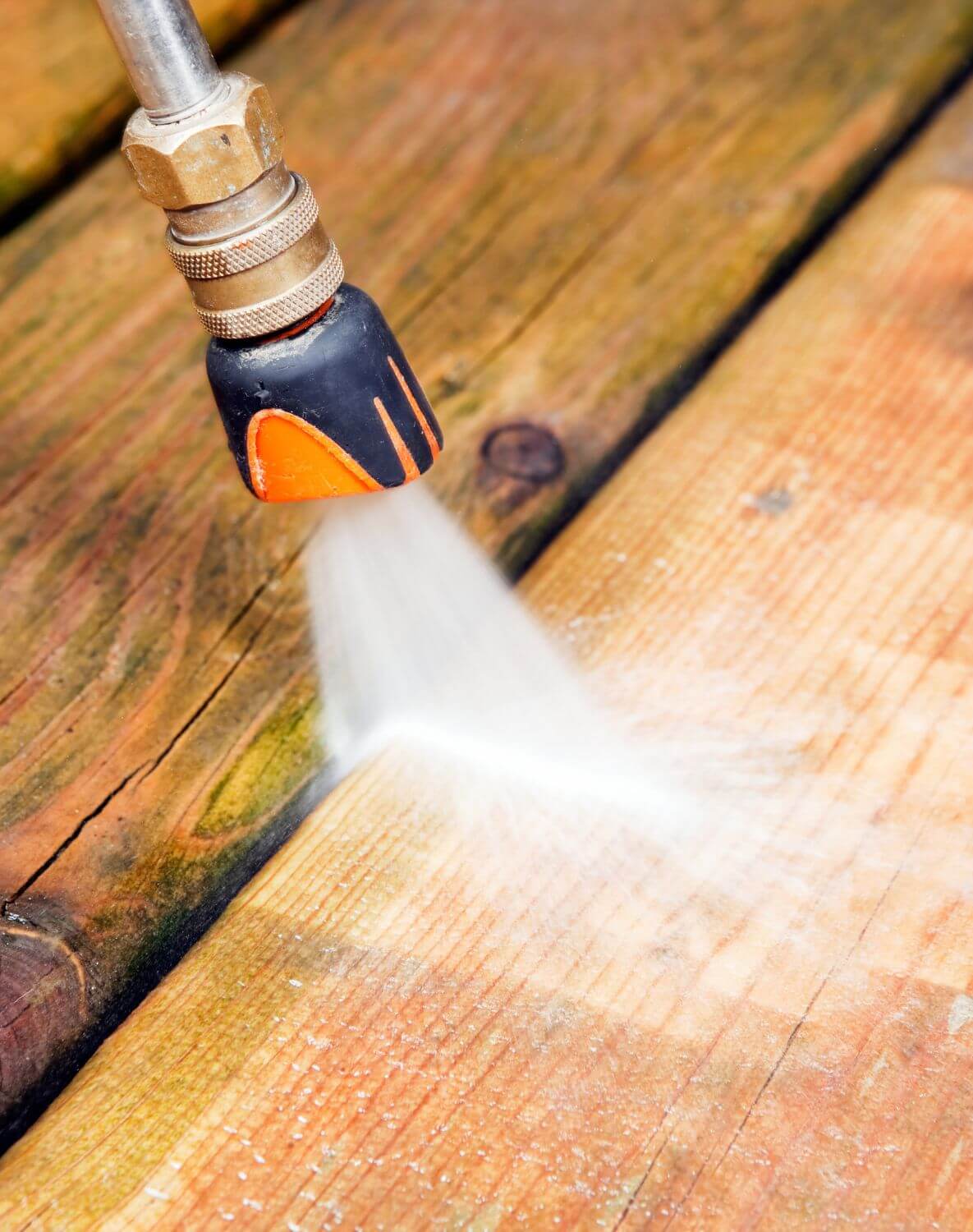 Hose on Decking Boards | Building Material Reviews